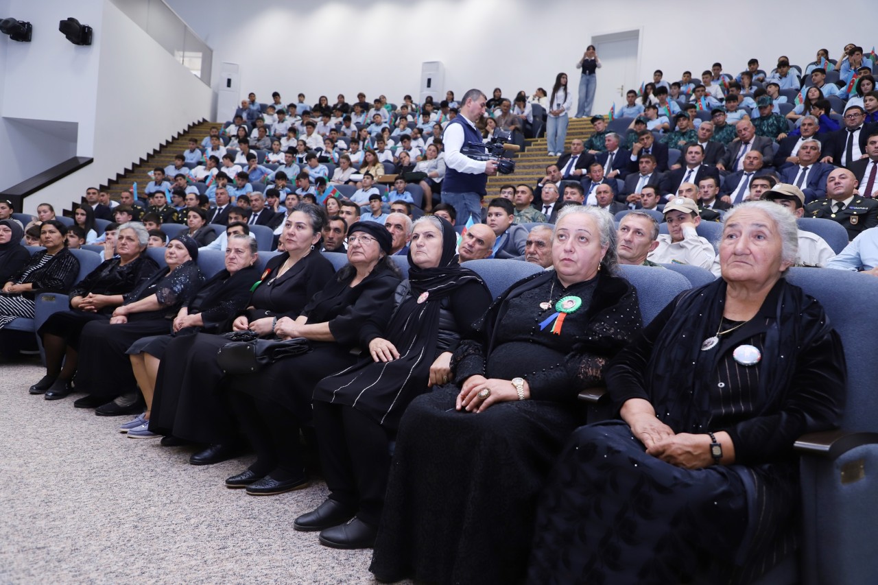 Dövlət Xidməti Ağstafada gənclər üçün tədbir keçirdi - FOTOLAR